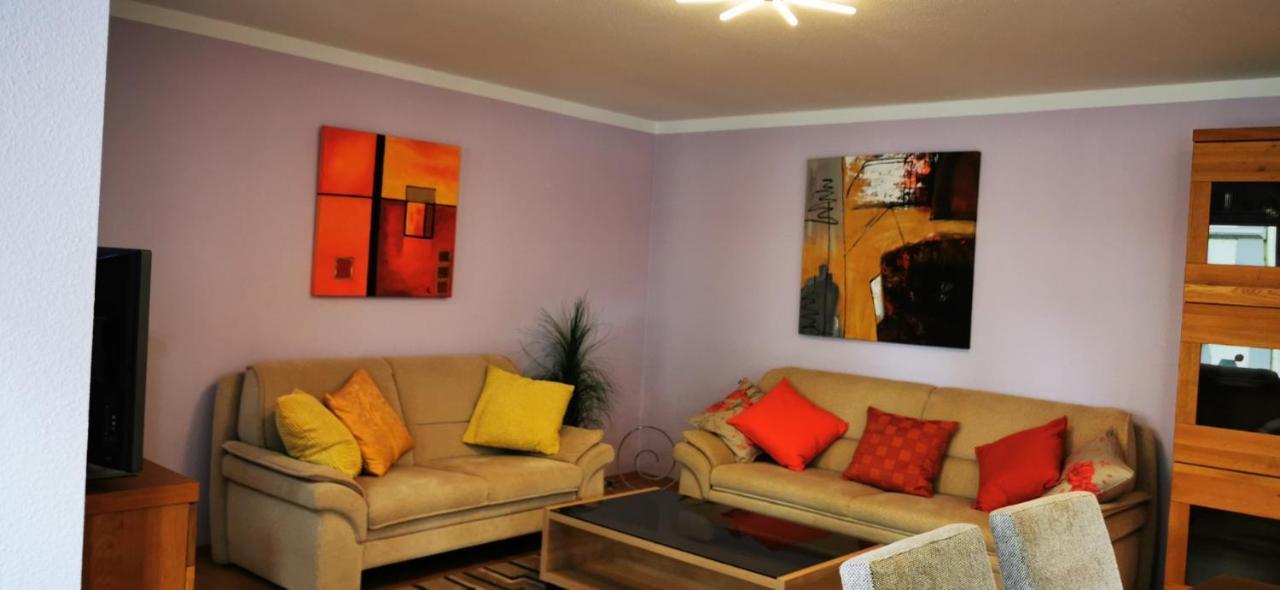 Tolle, Gemutliche, Voll Moblierte 3 Zimmer Wohnung. Баден-Баден Екстериор снимка
