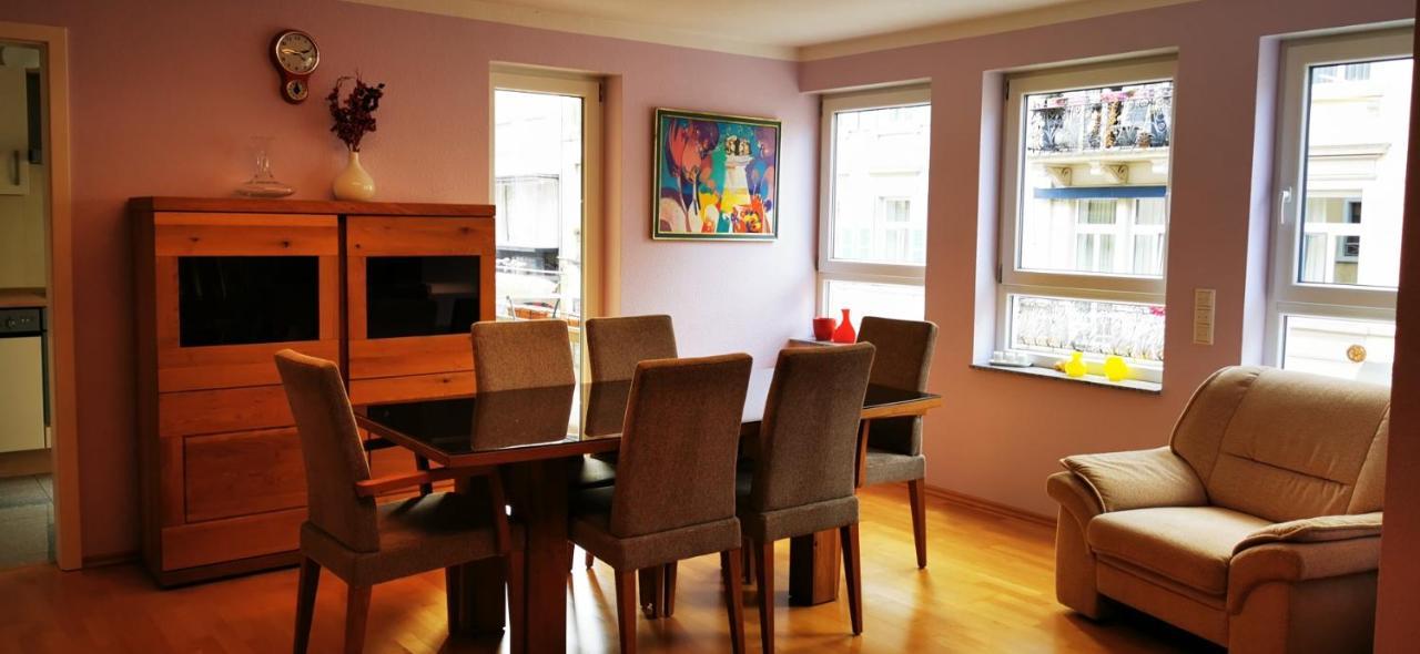 Tolle, Gemutliche, Voll Moblierte 3 Zimmer Wohnung. Баден-Баден Екстериор снимка